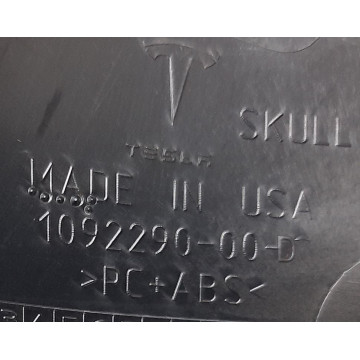 Накладка дзеркала зовнішнього лівого верхня 1092290-00-D для електромобіля Tesla Model 3 на сайті dk-parts.com.ua Накладка дзеркала зовнішнього лівого верхня 1092290-00-D