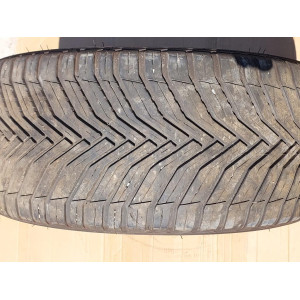 Шина MICHELIN CROSS ClIMATE2 R18 235/45