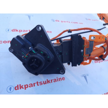 Порт зарядки (в сборе) с высоковольтным кабелем 1093010-00-E