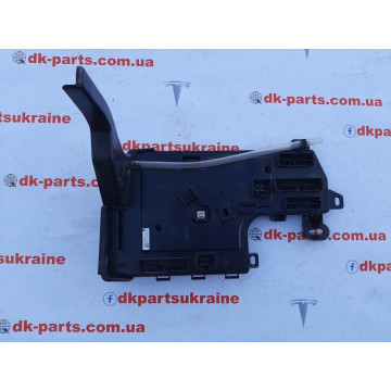 купити 3 Контролер низької напруги, лівий 1078673-00-F в Україні