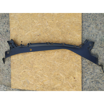 1 Панель щіток склоочисника 1081676-00-F для електромобіля Tesla Model 3 на сайті dk-parts.com.ua 1 Панель щіток склоочисника 1081676-00-F