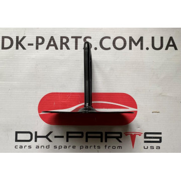 Петля замка капота Highland 1645986-00-A для електромобіля Tesla Model 3 на сайті dk-parts.com.ua Петля замка капота Highland 1645986-00-A