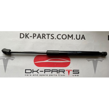 Амортизатор капота Highland 1645989-00-A для електромобіля Tesla Model 3 на сайті dk-parts.com.ua Амортизатор капота Highland 1645989-00-A