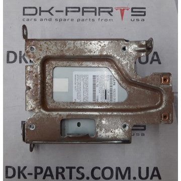 1 Радіо (BASE) TEGRA 500KB (USA) з кронштейном 1052323-00-B