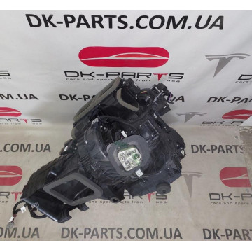 Кліматична установка 1688888-00-F для електромобіля Tesla Model X Plaid на сайті dk-parts.com.ua Кліматична установка 1688888-00-F