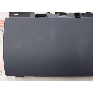 Бардачок з підсвічуванням USB кабелем 1852094-00-А