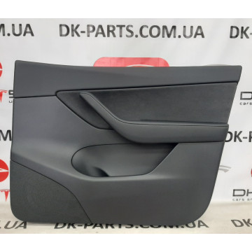 купити Карта дверей передньої правої. Black Premium 1497295-01-С в Україні