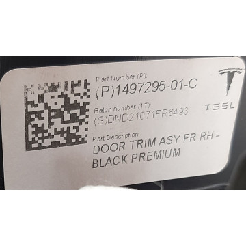Карта дверей передньої правої. Black Premium 1497295-01-С