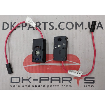 Антена радіо фільтр, права 1509421-00-А для електромобіля Tesla Model Y на сайті dk-parts.com.ua Антена радіо фільтр, права 1509421-00-А