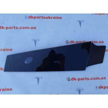 купити Накладка скляна права B-стійки з камерою 1092307-00-E в Україні