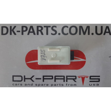 3 Антенна датчиков давления в шинах (TPMS) 1034601-00-C для электромобиля Tesla Model S до 2016 на сайте dk-parts.com.ua 3 Антенна датчиков давления в шинах (TPMS) 1034601-00-C